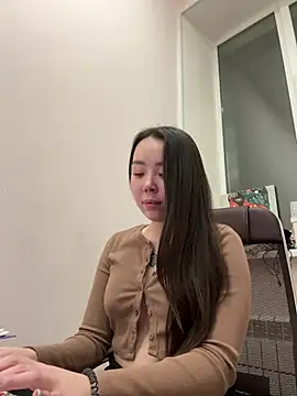 Snapshot of Asian_Asami chatting on 03.22.25 Asian Asami online show from 03.22.25