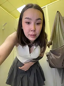 Asian Asami online show from 04.30.26