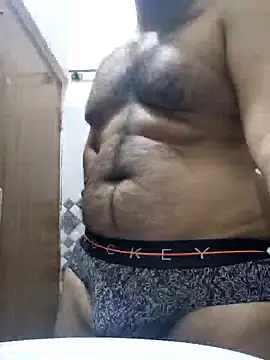 Snapshot of yourdreamman0705 chatting on 02.06.25 yourdreamman0705 online show from 02.06.25
