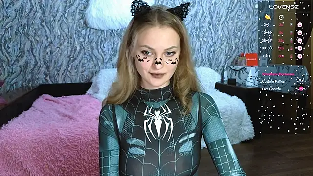 Elfanna online show from 10.31.25