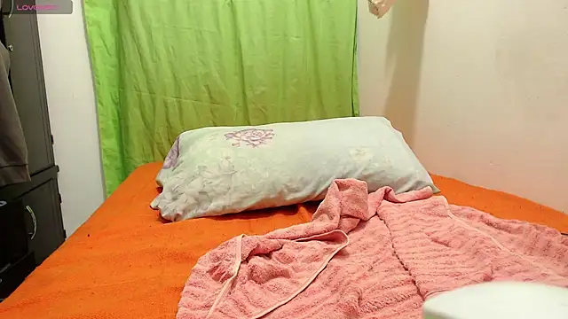 Snapshot of kimberley_123 chatting on 11.01.25 kimberley 123 online show from 11.01.25