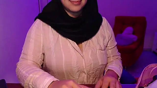 Snapshot of VenussTits97 chatting on 01.11.26 VenussTits97 online show from 01.11.26