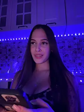 EricaWalls online show from 12.19.24