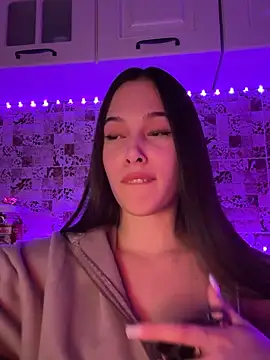 EricaWalls online show from 01.14.25