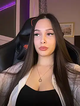 EricaWalls online show from 02.04.26