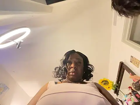 XXXLollipopsJuicy online show from 06.12.26