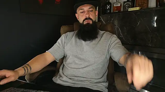 axxelrich  online show from 11.11.25