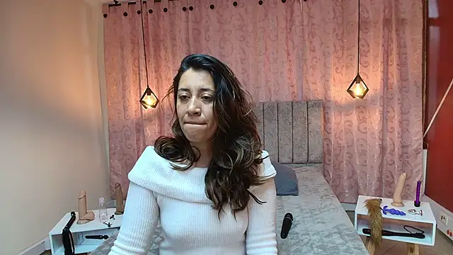 VioletaScott  online show from 09.19.25