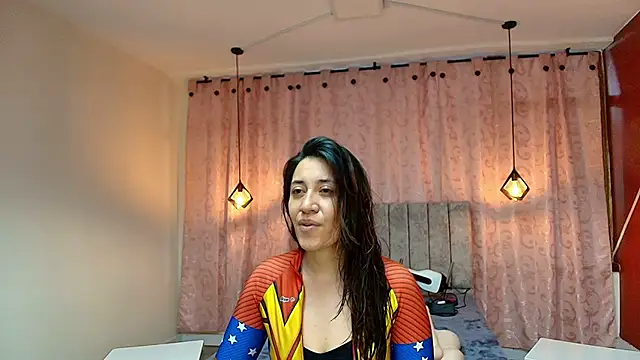 VioletaScott  online show from 10.08.25