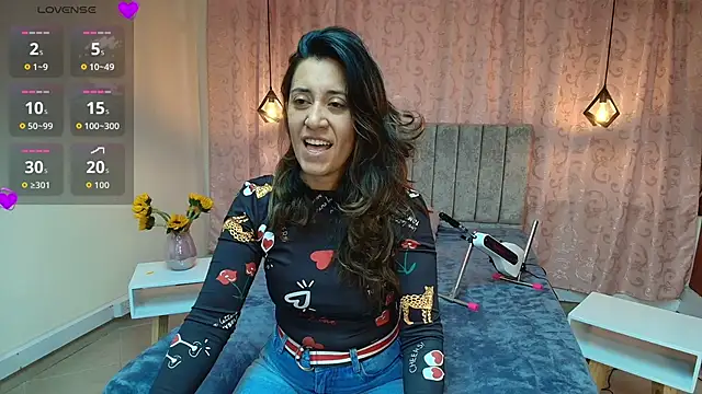 VioletaScott  online show from 11.01.25