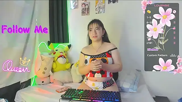 litle mily  online show from 06.12.26
