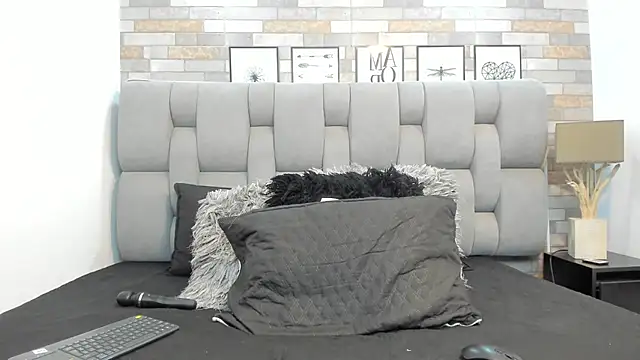 KariinaTaylor online show from 01.13.26