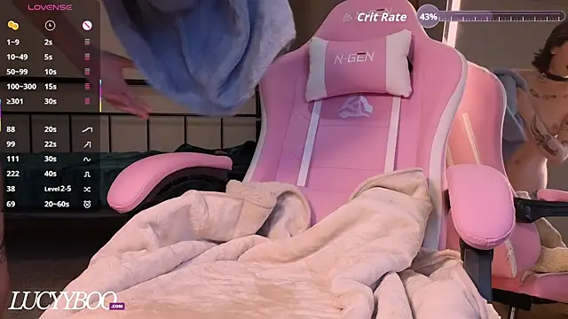 lovelylucyy online show from 05.16.26