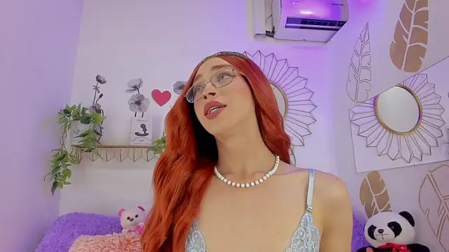 Snapshot of Ariadna_Evangeline chatting on 11.14.25 Ariadna Evangeline online show from 11.14.25