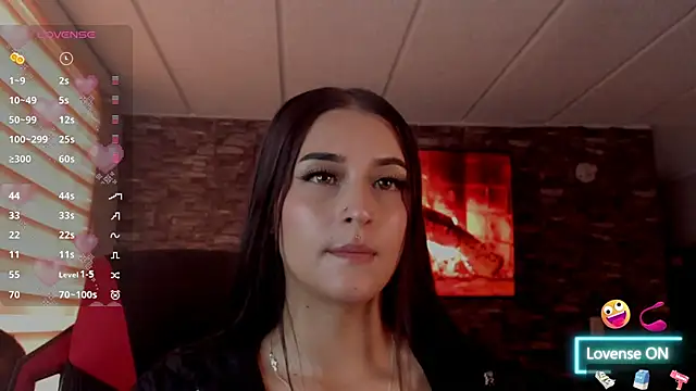 Snapshot of Charlotte_greys chatting on 01.06.26 Charlotte greys online show from 01.06.26