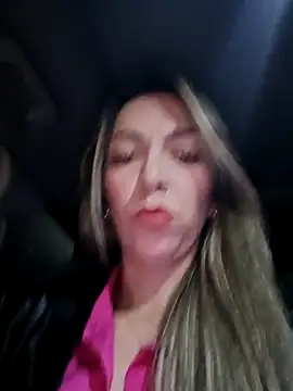 Snapshot of rachellboom chatting on 02.01.25 rachellboom online show from 02.01.25