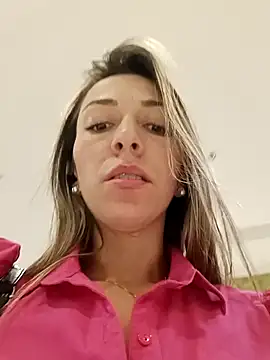 Snapshot of rachellboom chatting on 02.02.25 rachellboom online show from 02.02.25