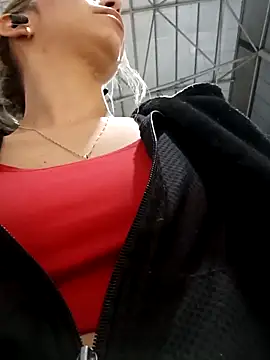 Snapshot of rachellboom chatting on 03.13.25 rachellboom online show from 03.13.25