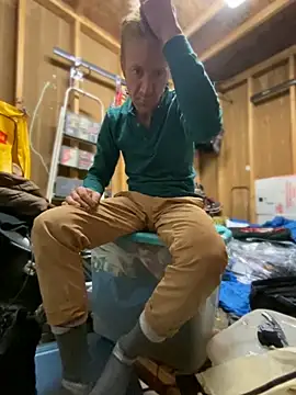 bentoverblonde online show from 10.24.25