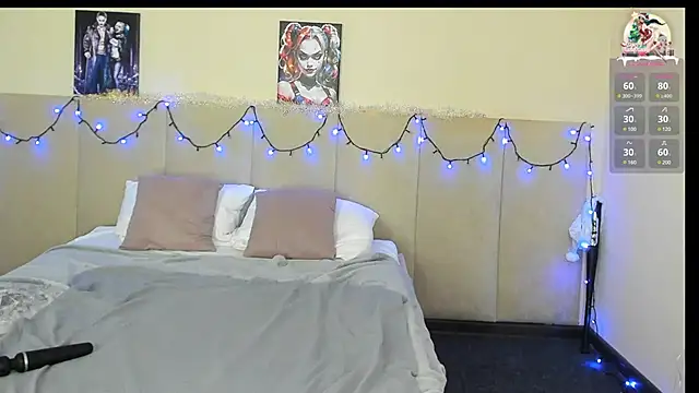 Snapshot of MuscleXXXBarbie chatting on 12.30.24 MuscleXXXBarbie online show from 12.30.24