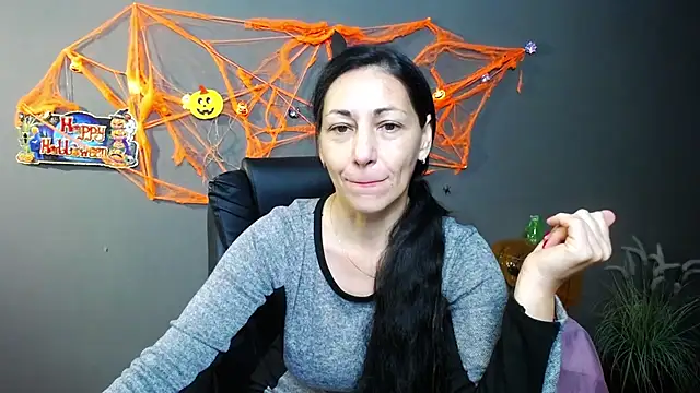 LiluGrants online show from 10.23.25