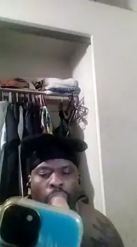 Snapshot of HBYAM chatting on 02.26.25 HBYAM online show from 02.26.25
