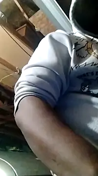 Snapshot of HBYAM chatting on 03.18.25 HBYAM online show from 03.18.25