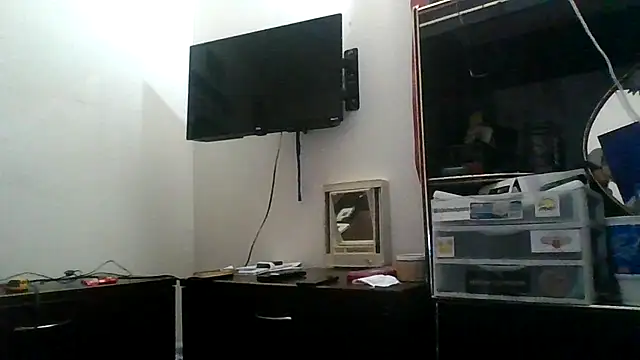 Snapshot of HBYAM chatting on 09.10.25 HBYAM online show from 09.10.25