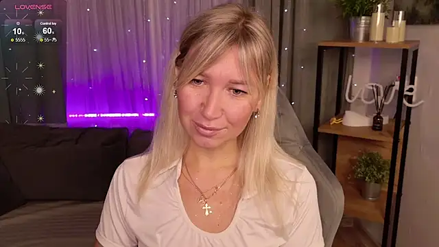 MilaBott online show from 10.15.25