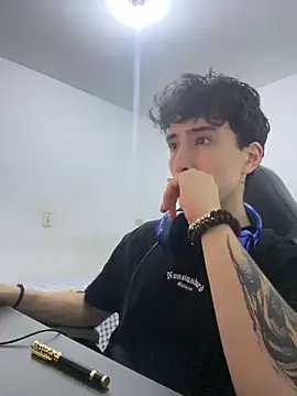 gojo satoru 18 online show from 03.14.26