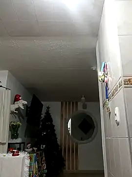 helena smith online show from 12.04.24