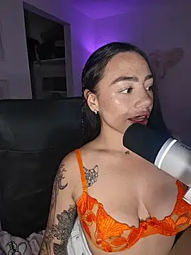 helena smith online show from 07.08.26