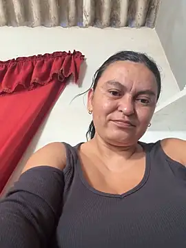 Horny-Mommy-Dirty online show from 11.17.25