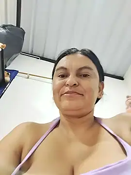Horny-Mommy-Dirty online show from 11.26.25