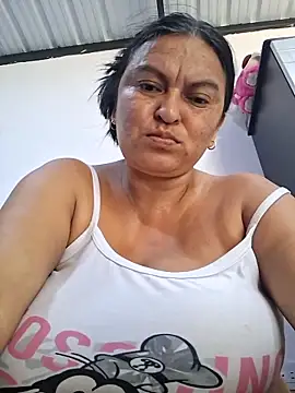 Horny-Mommy-Dirty online show from 04.24.26