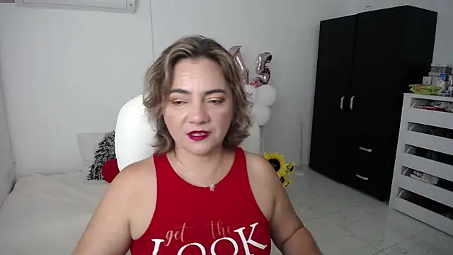 Chiraz hasnaa online show from 01.26.25