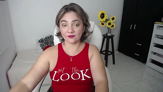 Chiraz hasnaa online show from 03.14.25