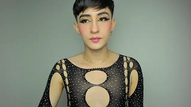 Snapshot of HotStar_yes chatting on 01.23.25 HotStar yes online show from 01.23.25