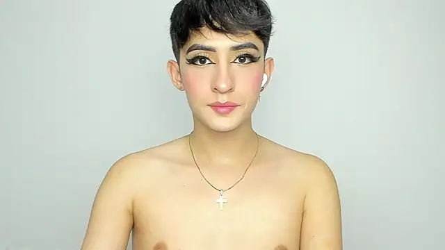 Snapshot of HotStar_yes chatting on 01.28.25 HotStar yes online show from 01.28.25