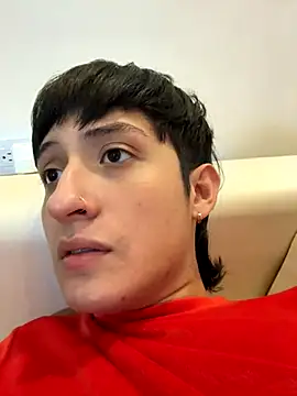 Snapshot of HotStar_yes chatting on 09.18.25 HotStar yes online show from 09.18.25