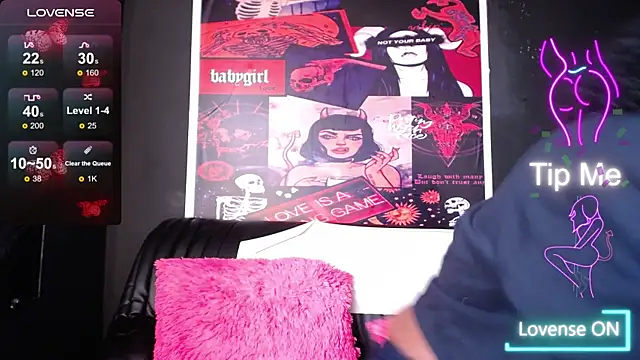 Snapshot of TIFFANYYSTAR chatting on 03.20.25 TIFFANYYSTAR online show from 03.20.25