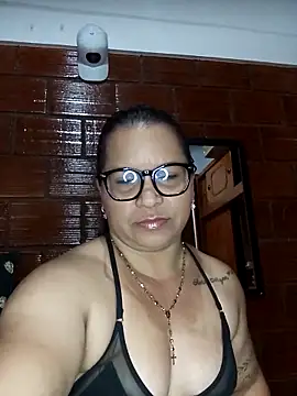 Snapshot of Sikiu_40 chatting on 01.27.25 Sikiu 40 online show from 01.27.25