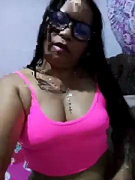 Snapshot of Sikiu_40 chatting on 11.26.25 Sikiu 40 online show from 11.26.25