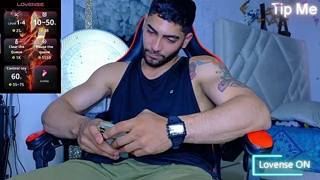 Rich boy01 online show from 12.04.25