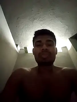 Snapshot of 900irani chatting on 11.15.25 900irani online show from 11.15.25