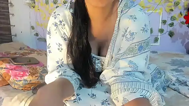 aarjulove online show from 04.25.26