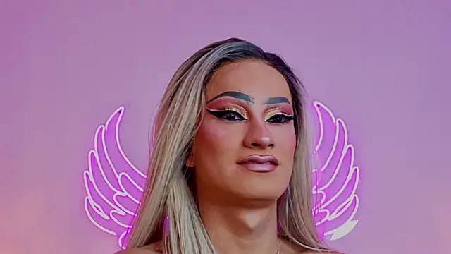  scarletmoore online show from 09.20.25