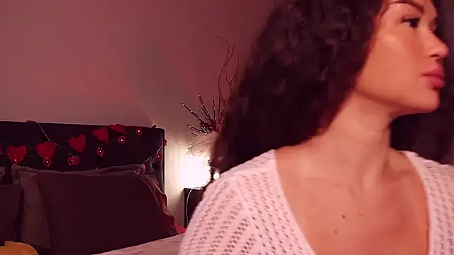 Denise Garciia online show from 03.11.25