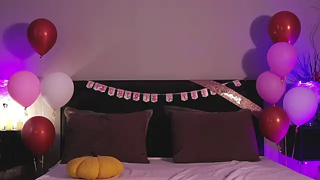 Denise Garciia online show from 09.28.25