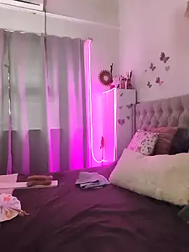 lolavalecuatro online show from 12.05.25